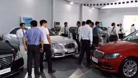 Thuế nhập khẩu 0%, giấc mơ bốn bánh vẫn xa vời