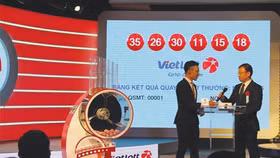 Vietlott phải bán bao nhiêu vé mới đủ trả thưởng 284 tỷ đồng?