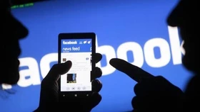 Facebook, Twitter sẽ kiểm duyệt tin tức online