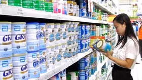 Bộ Công Thương chính thức quản lý giá sữa từ năm 2017