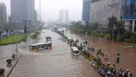 Hà Nội đang phải "trả giá" cho sự quy hoạch vội vàng?