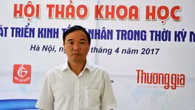 “Chúng tôi muốn lớn, nhưng mà khó”!