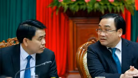 Bí thư, Chủ tịch Hà Nội đối thoại trực tiếp với doanh nghiệp