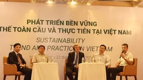 Công bố 100 doanh nghiệp phát triển bền vững 2016