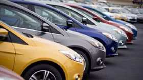 Ôtô Indonesia về Việt Nam giá bình quân gần 290 triệu đồng