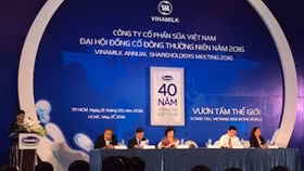 Ai được lợi khi Vinamilk không hạn chế room ngoại ?