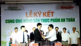 15 đại gia nông nghiệp ký cam kết cung ứng thực phẩm an toàn