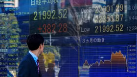 Chứng khoán châu Á dè dặt, ngóng tình hình Mỹ - Trung