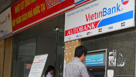 Vietinbank nâng cấp hệ thống, khách hàng "méo mặt" vì chậm lương