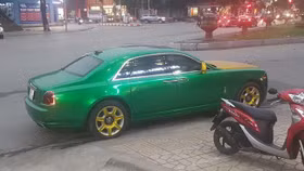 Rolls-Royce Ghost "phiên bản taxi" của đại gia Ninh Bình