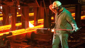 Nhập thép “chạy thuế”, khó cho phòng vệ