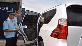 Sửa đổi thủ tục nhập khẩu xe ô tô tại Thông tư 20