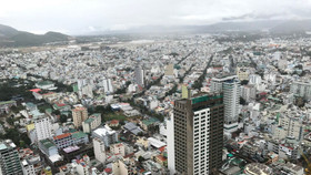 Hàng trăm dự án nghỉ dưỡng "bủa vây", hạ tầng giao thông Nha Trang quá tải