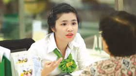 Chủ tịch Vietcombank bất ngờ trước số thưởng tết 175 triệu đồng