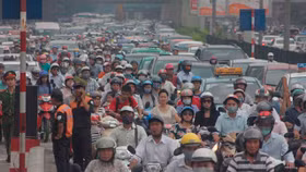 Xử lý tắc đường, Hà Nội tính thu phí phương tiện cá nhân giờ cao điểm