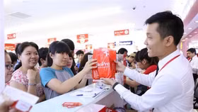 Sáp nhập chuỗi cửa hàng VinPro vào TTTM Vincom