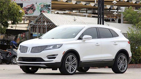 Lincoln MKC 2016 - xe lướt nhập Mỹ độc nhất Việt Nam