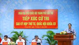 Thủ tướng: Nghiên cứu nới room tín dụng một cách hợp lý; Miễn, giảm phí, lệ phí cho doanh nghiệp