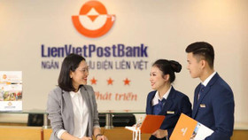 Nhiều lãnh đạo LienVietPostBank đăng ký mua cổ phiếu LPB khi giá đang giảm mạnh