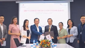 CT Land hợp tác chiến lược với Color Life - Chủ sở hữu thương hiệu nổi tiếng “Hoa Yêu Thương”