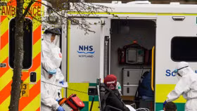 Covid-19: Bất ngờ về mức chênh lệch trong số ca tử vong thực tế so với dữ liệu của chính phủ tại Anh