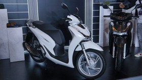 Sau Vision, đến lượt xe máy Honda SH 2022 "loạn giá"