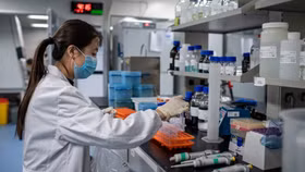 Trung Quốc phê duyệt vắc xin Sinovac Biotech