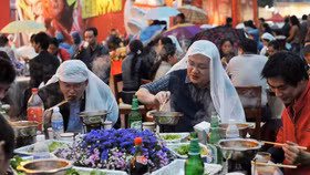 Tiêu dùng Trung Quốc bắt đầu ghi nhận các tín hiệu phục hồi