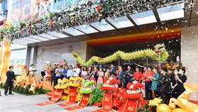 Menas Mall Saigon Airport mở cửa trở lại