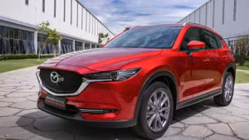Crossover cỡ C: Mazda CX-5 áp đảo, doanh số Honda CR-V giảm liên tiếp