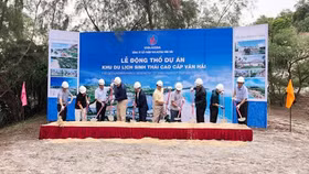 Viglacera bị yêu cầu dừng thi công một phần dự án khu du lịch sinh thái ở Vân Đồn