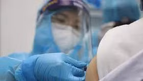 Bộ Y tế muốn đẩy nhanh tiến độ tiêm vắc xin phòng Covid-19