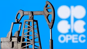 UBND TP Hồ Chí Minh kiến nghị điều chỉnh giá xăng dầu đúng chu kỳ, bất kể ngày nghỉ