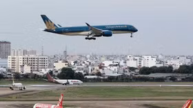 Vietnam Airlines muốn được miễn 100% thuế nhiên liệu bay