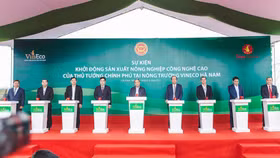 Cần dành 100.000 tỷ đầu tư cho nông nghiệp công nghệ cao