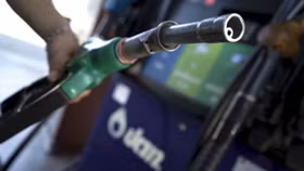 Giá dầu giảm khi TT Trump báo hiệu giảm bớt căng thẳng Iran