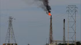 Giá dầu biến động sau các cuộc đàm phán về thoả thuận hạt nhân Iran