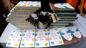 “Tôi đã ăn cả cánh đồng hoa” và đi “Nửa vòng Trái đất uống một ly trà”