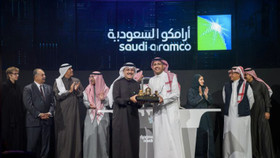 Giá trị vốn hóa của Saudi Aramco đạt mức kỷ lục: 2.000 tỷ USD!