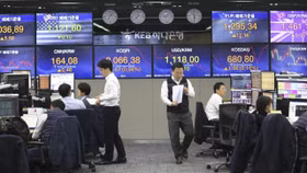 Chứng khoán châu Á tiếp tục giảm sau hàng loạt các cuộc biểu tình tại Hồng Kông