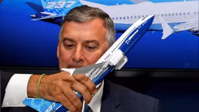 Khủng hoảng Boeing 737 MAX, một giám giám đốc điều hành cấp cao của Boeing trả giá