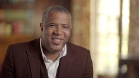 Tỷ phú Mỹ Robert F. Smith trả toàn bộ khoản vay cho sinh viên trường đại học tại Atlanta, Mỹ