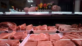 Trung Quốc mua 100 triệu USD thịt lợn để đối phó với tình hình thiếu hụt trên thị trường