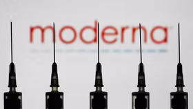 Nhiều quốc gia chuyển 1,1 tỷ USD để “đặt cọc” vaccine ngửa Covid-19 của Moderna
