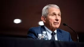 Người đứng đầu bộ phận phản ứng Covid-19 của Hoa Kỳ, Tiến sĩ Anthony Fauci từ chức