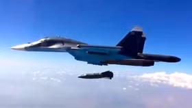 Video cận cảnh bom xuyên 1,5 tấn của Nga phá hủy hầm ngầm khủng bố ở Syria
