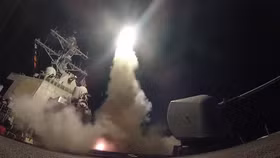 Mỹ bất ngờ phóng tên lửa Tomahawk tấn công quân thánh chiến ở Idlib