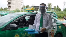 Hà Nội: 200 taxi Mai Linh phục vụ người dân trong trường hợp cần thiết