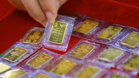 Sau vụ vỡ nợ SVB, dự báo giá vàng có thể sớm đạt mốc 1.900 USD