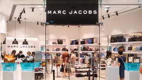 Marc Jacobs gặp sự cố website, khách hàng được mua túi xách… miễn phí